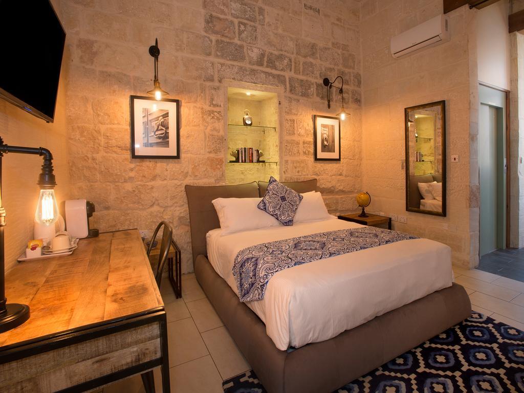 Julesy'S Bnb Cospicua Екстериор снимка