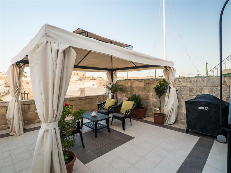 Julesy'S Bnb Cospicua Екстериор снимка